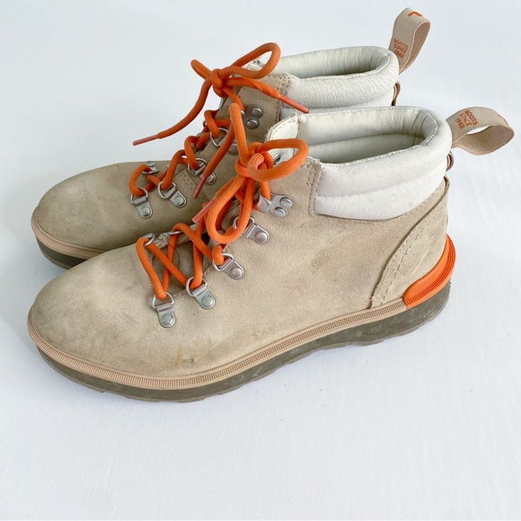 Sorel Women’s HI-LINE™ HIKER BOOT - Picture 3 of 7
